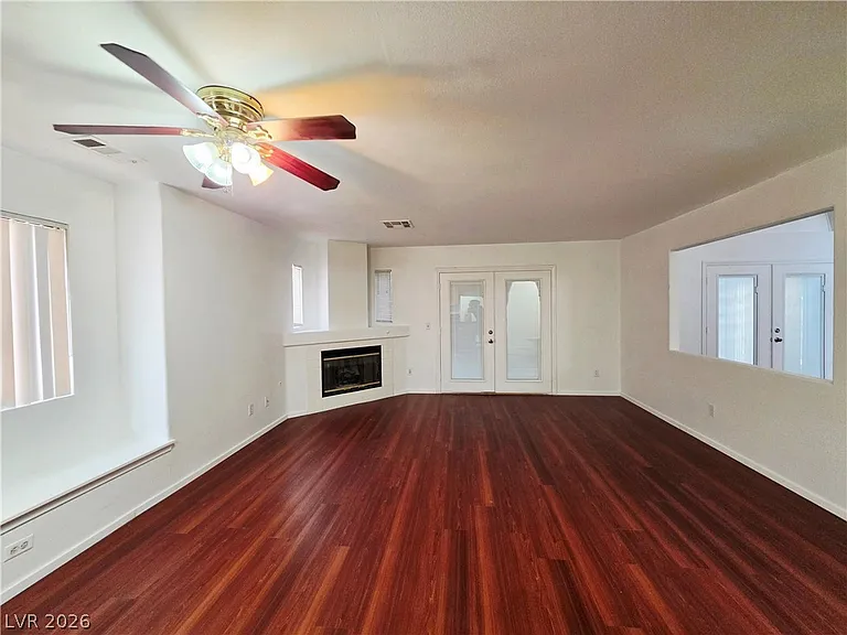 1824 Sierra Valley Way — Photo 4