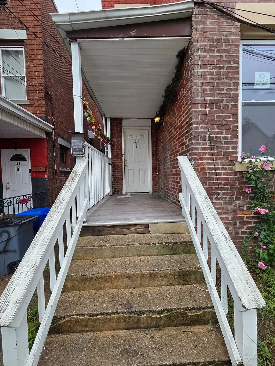 Building Photo - 20 N 7th St #1