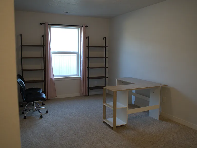 16841 Vintage Oak Ave — Photo 4