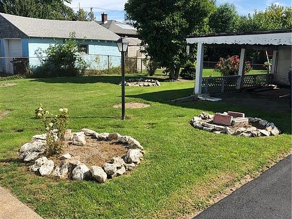 4th image of 3225 Belden Pl