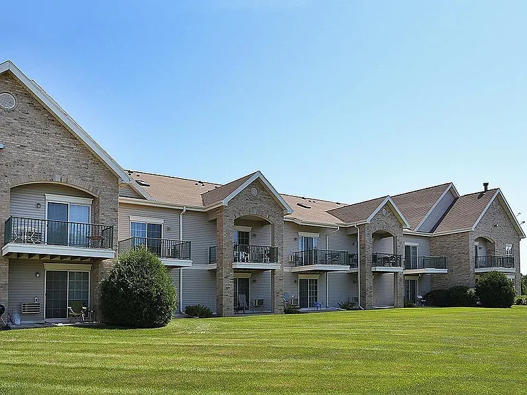 Gateway Commons — Photo 2