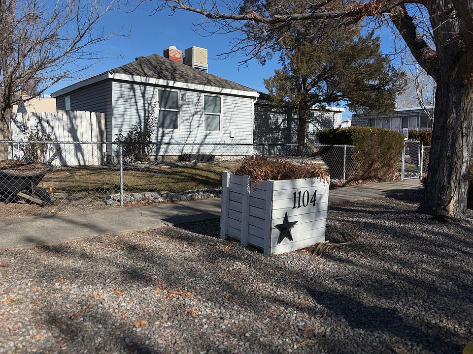 1st image of 1104 Colorado Ave