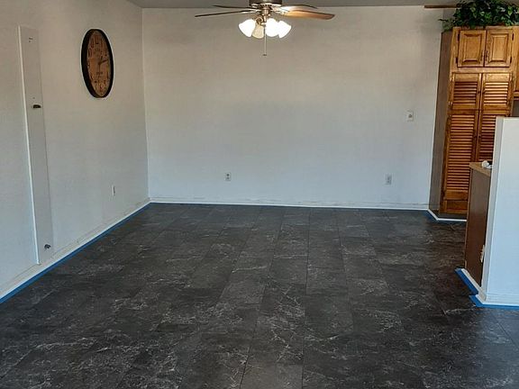 Spacious Dining Room