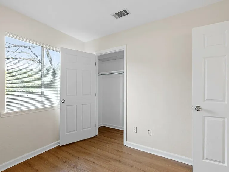 2188 Claremont Ln #A — Photo 24