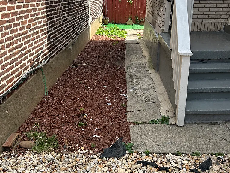 454 W Turner St — Photo 8