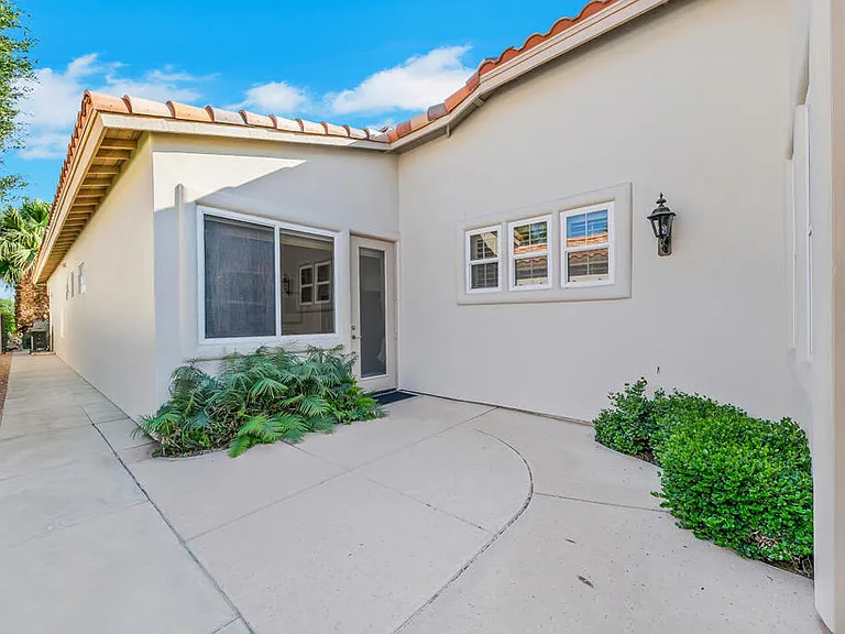 79005 Calle Brisa — Photo 44