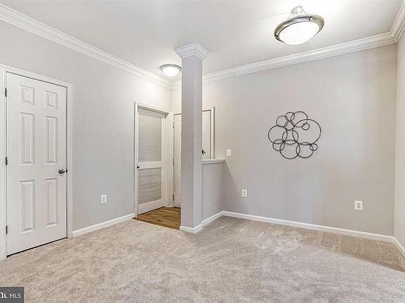 5th image of 4862 Eisenhower Ave Unit 261