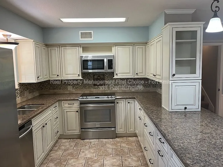 1300 Armistead Rd — Photo 13