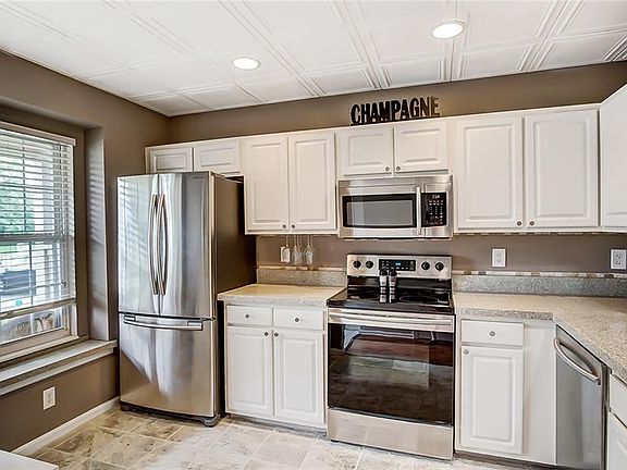3rd image of 2410 Tarpon Bay Dr #2410