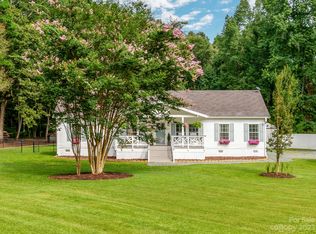 2480 Cimarron Cir, Midland, NC 28107