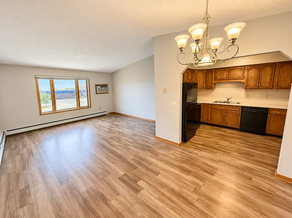 Keystone Apartments - 609 N Teton, 609 N Teton Dr APT 1, Brandon, SD 57005