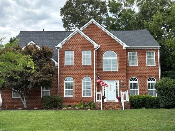 2113 Bierce Dr, Virginia Beach, VA 23454