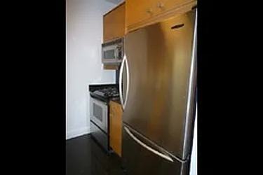 Rented by Raz Realty