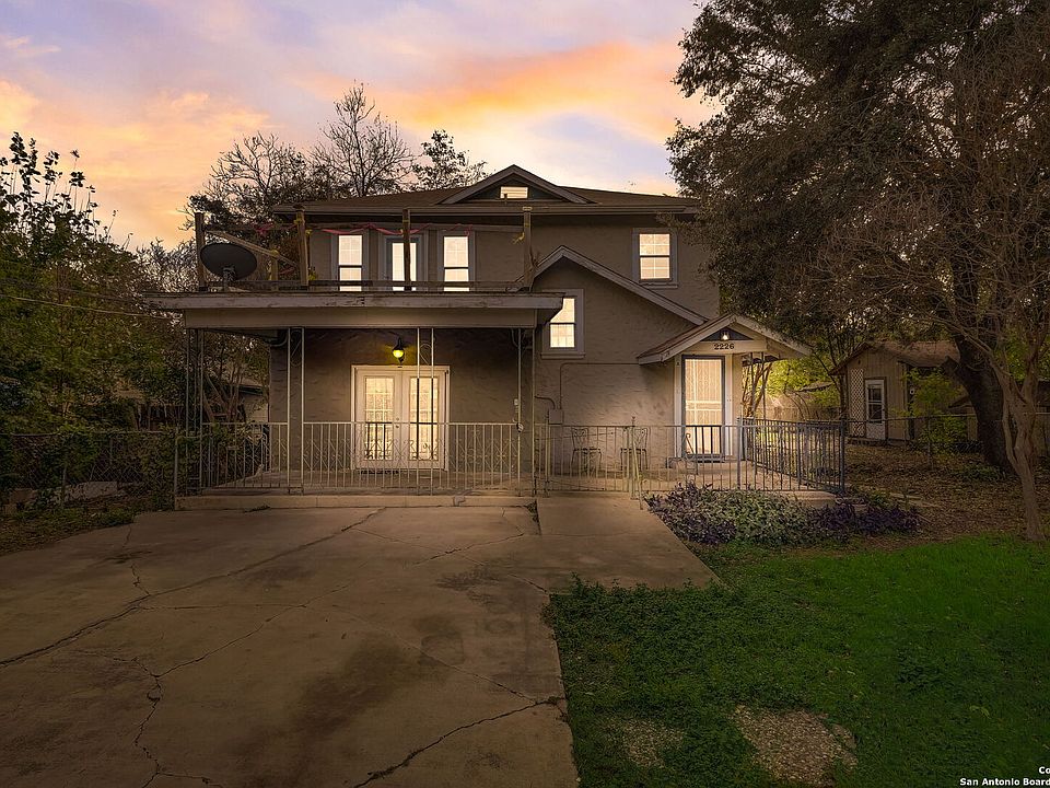 1st image of 2226 W WILDWOOD DR