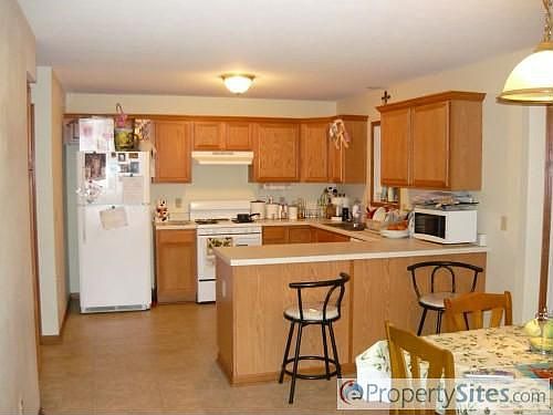4th image of 206 Oak Leaf Dr