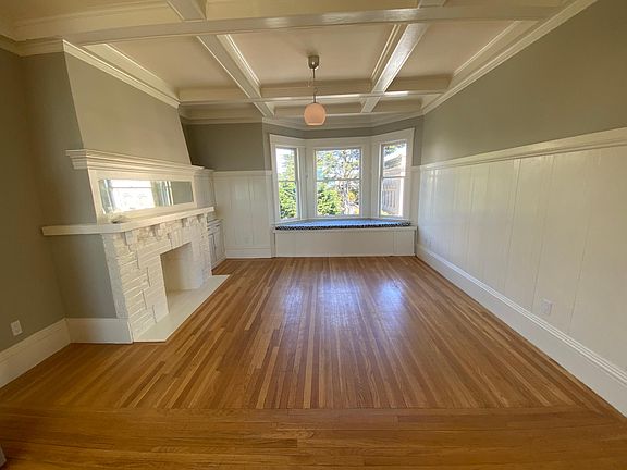 3rd image of 2504 McAllister St
