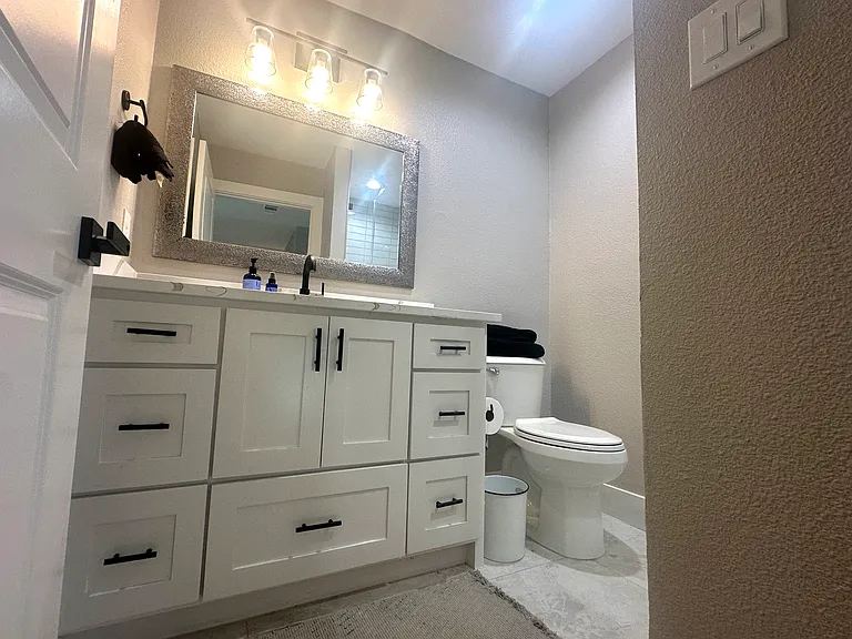 3316 Landershire Ln — Photo 23