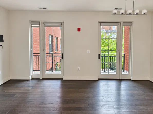1411 Key Blvd APT 301, Arlington, VA 22209