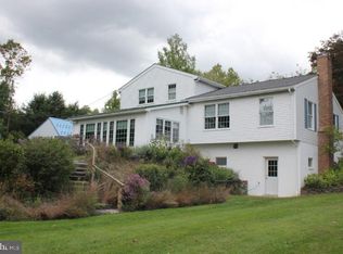 2381 E Rock Rd, Perkasie, PA 18944