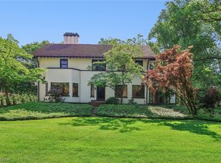 2329 Stillman Rd, Cleveland Heights, OH 44118