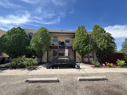 12200 Candelaria Rd NE #D Photo 1