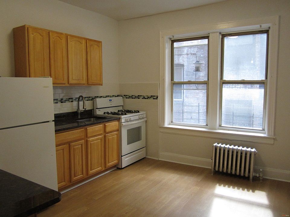 1st image of 4107 47th Ave APT 1D