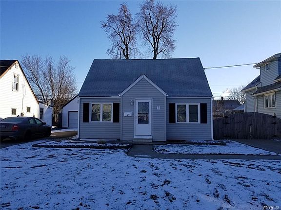 2nd image of 109 Barnsdale Ave
