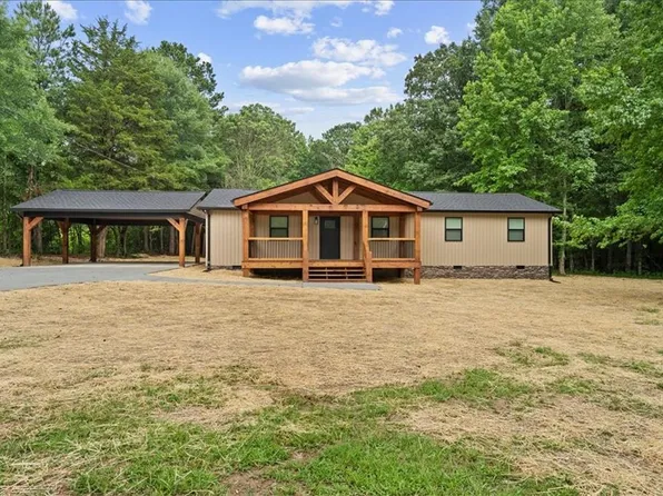 126 Church Rd SW, Calhoun, GA 30701