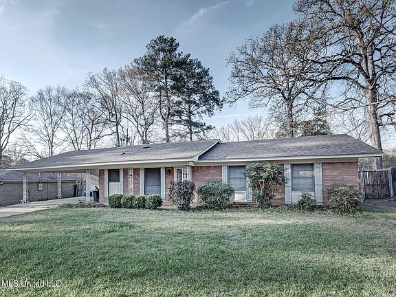 2nd image of 2384 Harahan Rd