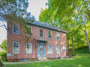 7 Stoddard St #B, Plymouth, MA 02360