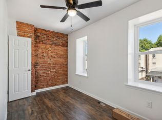 3450 Division St, Philadelphia, PA 19129