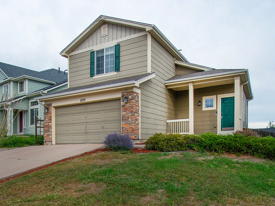 8315 Cedar Chase Dr