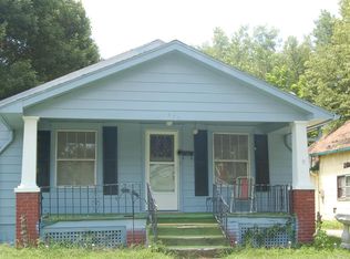475 S English Ave, Marshall, MO 65340