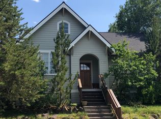 19337 SW Laurelhurst Way, Bend, OR 97702