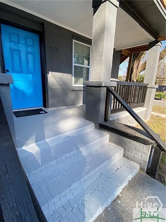 3 bed, 1.0 bath, 1025 sqft, $1,650 — Photo 4