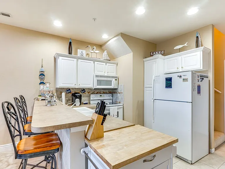 440 Cedar Heights Dr #4 — Photo 6