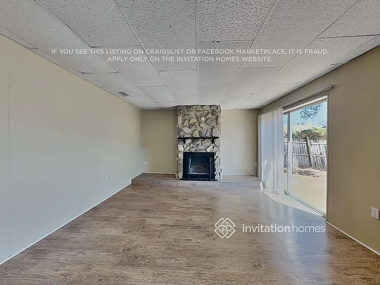 2209 Curtis Dr S — Photo 5