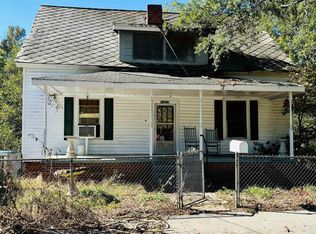 1007 N Sloan St, Clinton, SC 29325