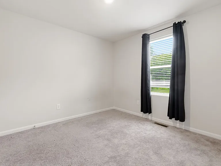 3605 Roselawn Ter — Photo 13