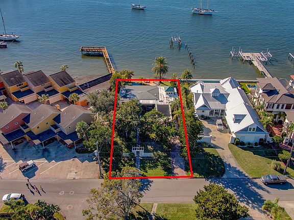 2nd image of 22 N Saint Augustine Blvd