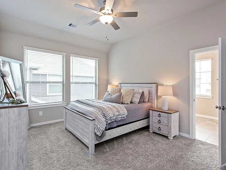 1531 Rustling Creek Dr — Photo 12