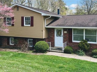 590 Franklin Ter, Washington, PA 15301
