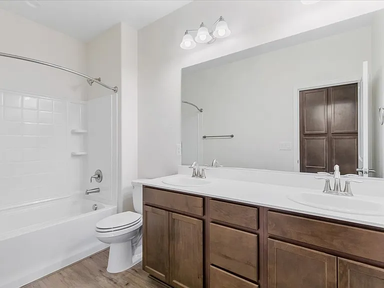 2261 Shady Canyon Dr — Photo 30