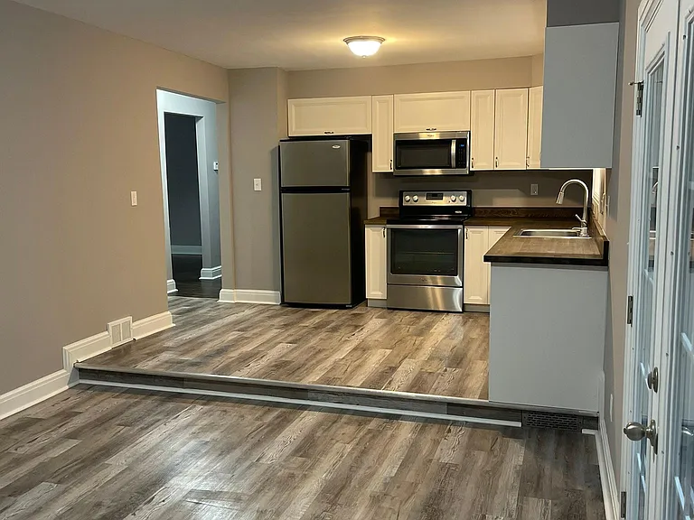 4419 Livernois Rd — Photo 1