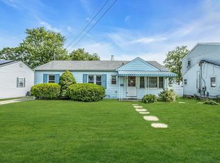 57 Cherubina Ln, North Babylon, NY 11703