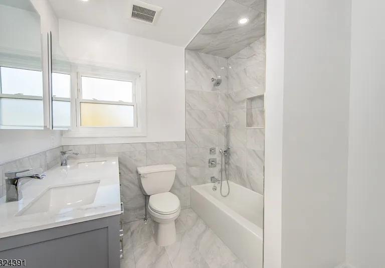 51 Cedar Ave — Photo 12