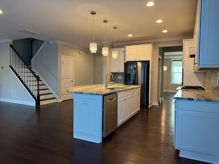 120 Bailey Park — Photo 8