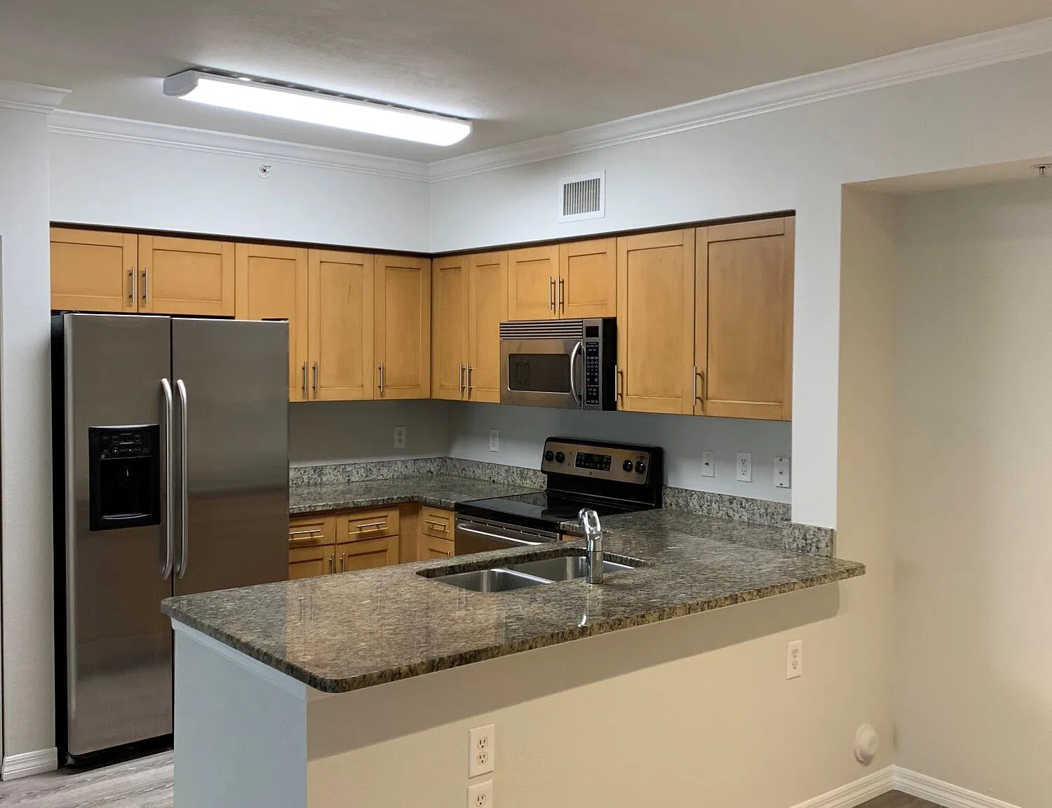 6505 Emerald Dunes Dr — Photo 4