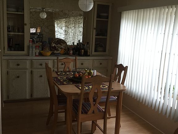 5th image of 6633 New England Dr