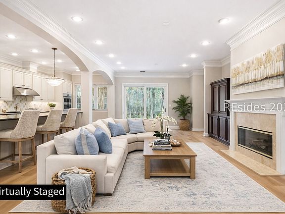 4th image of 184 Hampton Hall Blvd